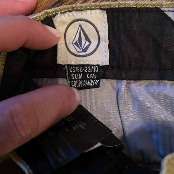 Volcom slim fit khakis - Picture 6 of 6